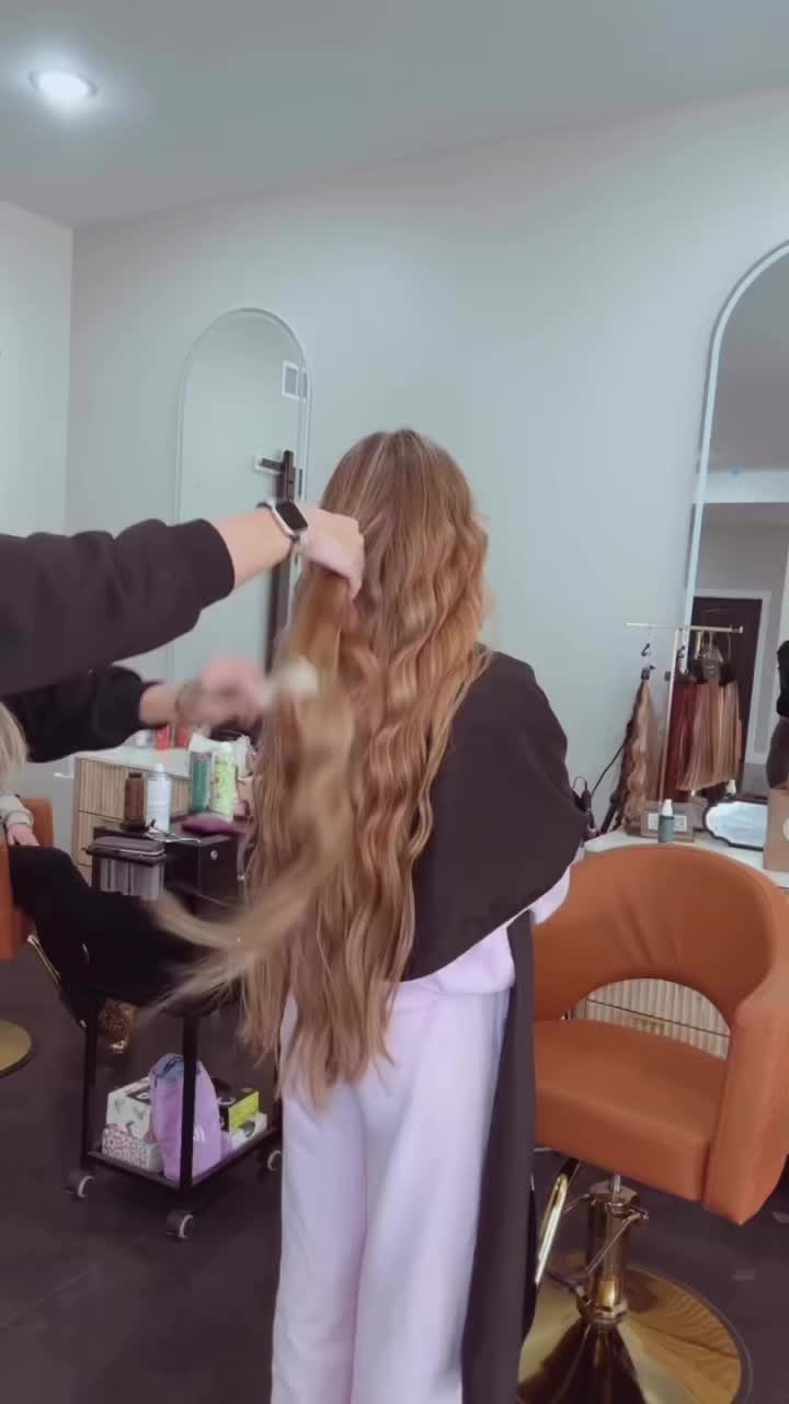 @elisabethnowakhair