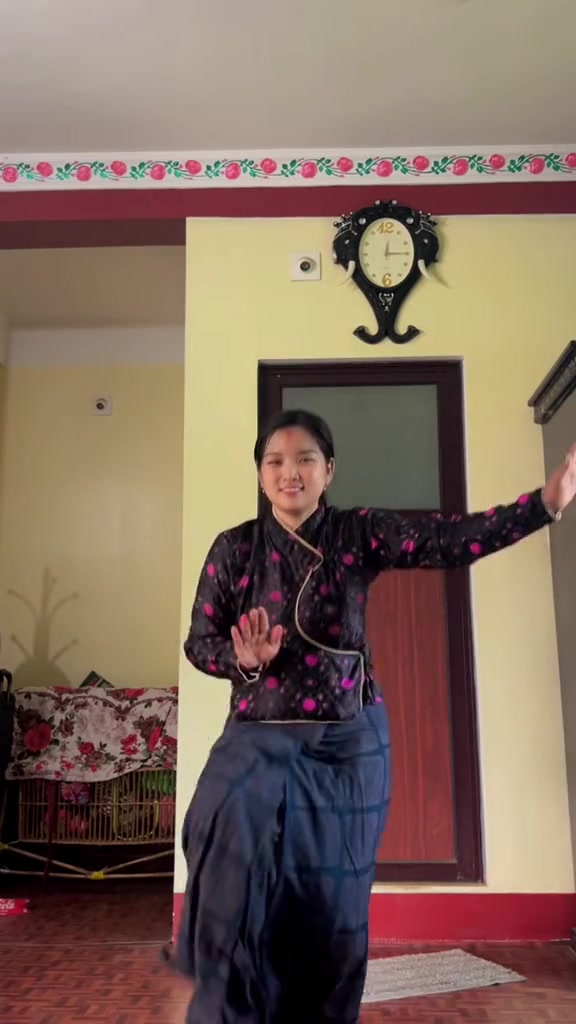 @Kareena Ale