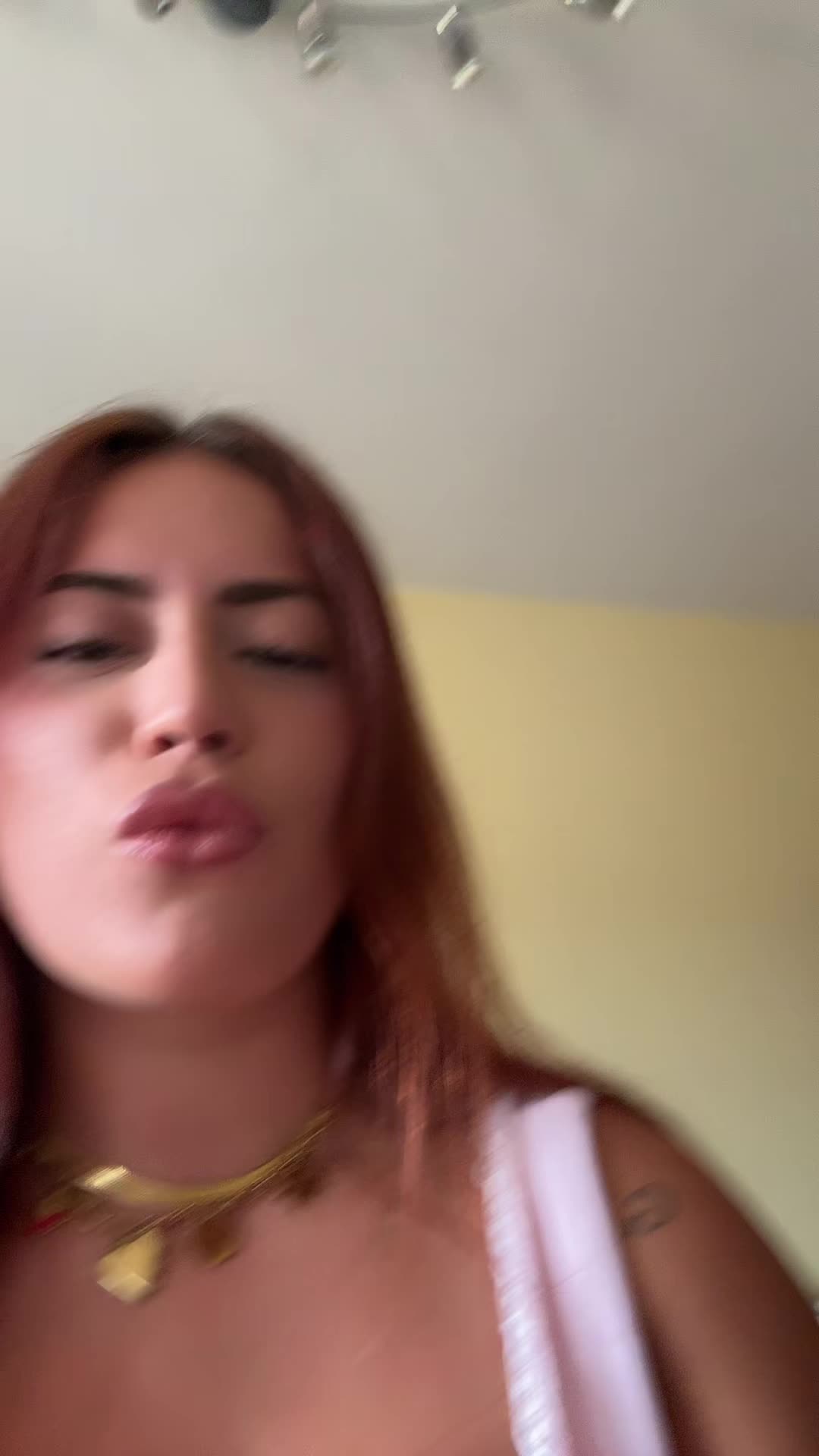 @Mimi🇷🇸