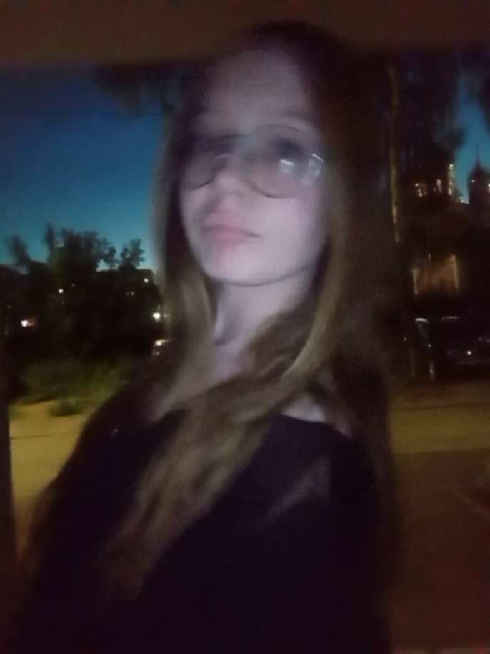 @анютаа