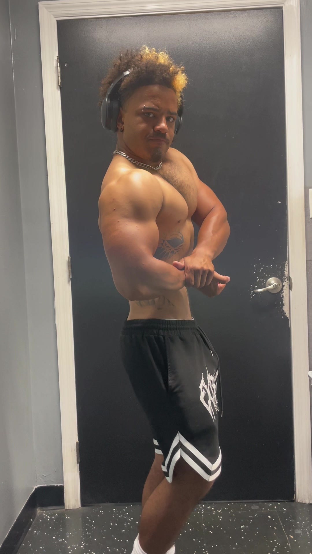 @Dogboy_tay