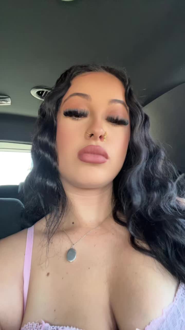 @mariahraiine