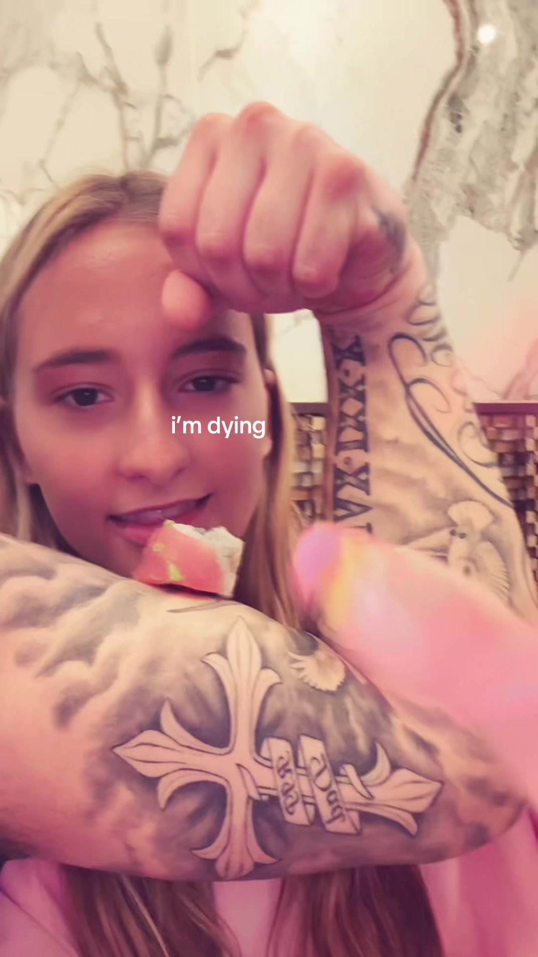 @melanieehopkinss
