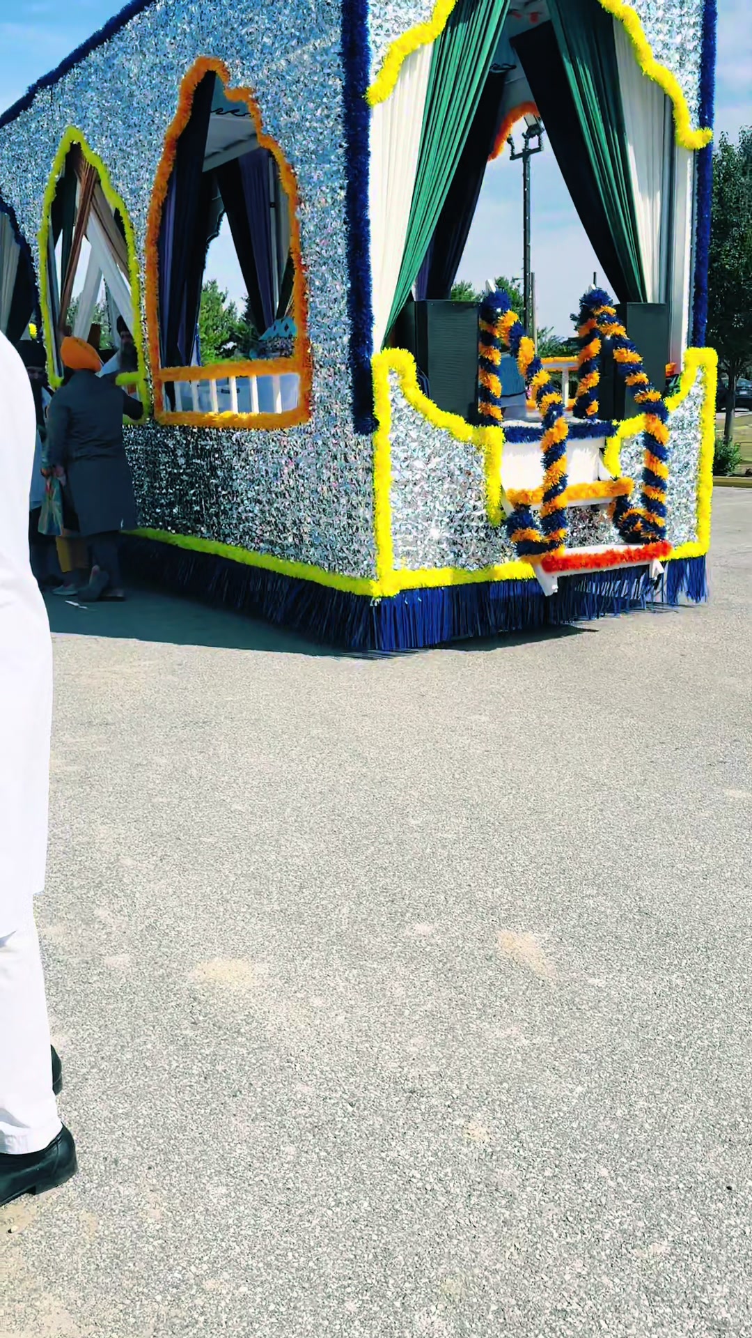 @Kaur Multani 👩 🇺🇸