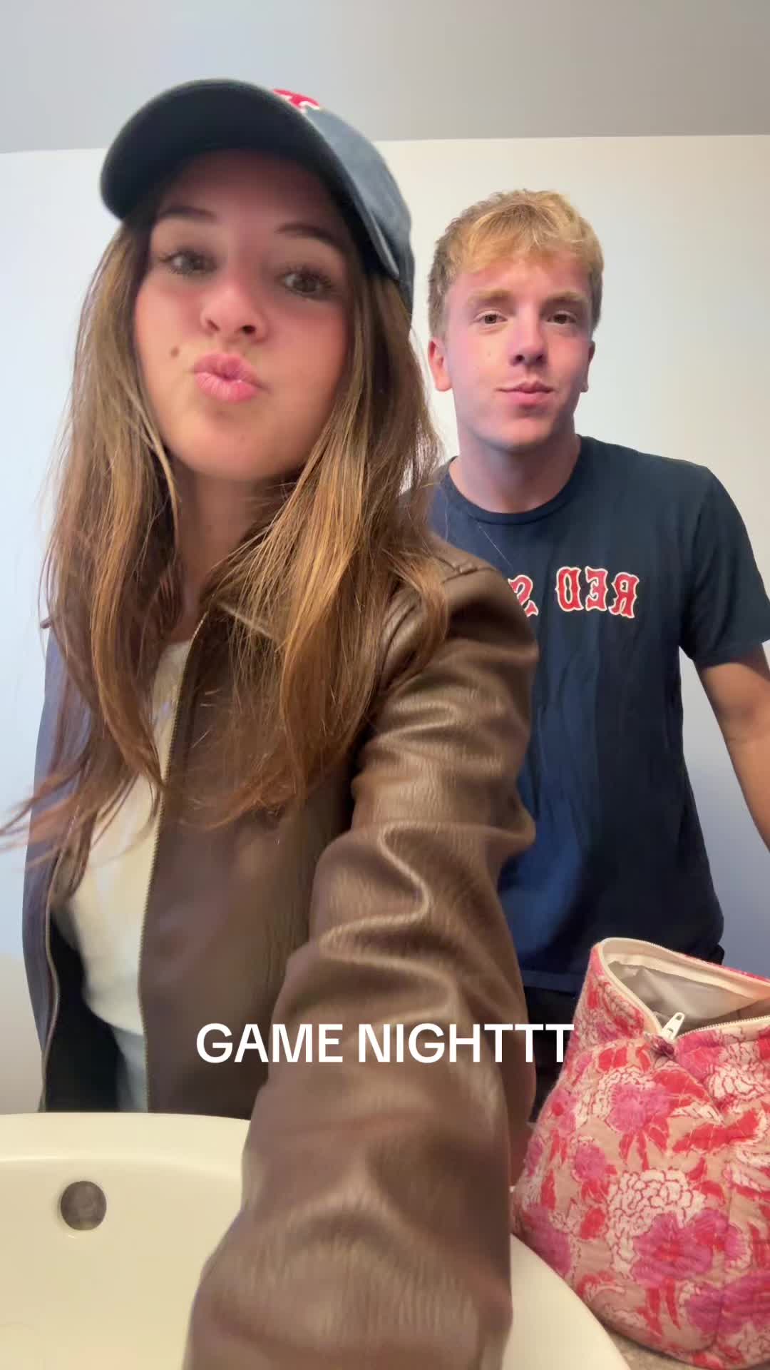 @nicole 🤎