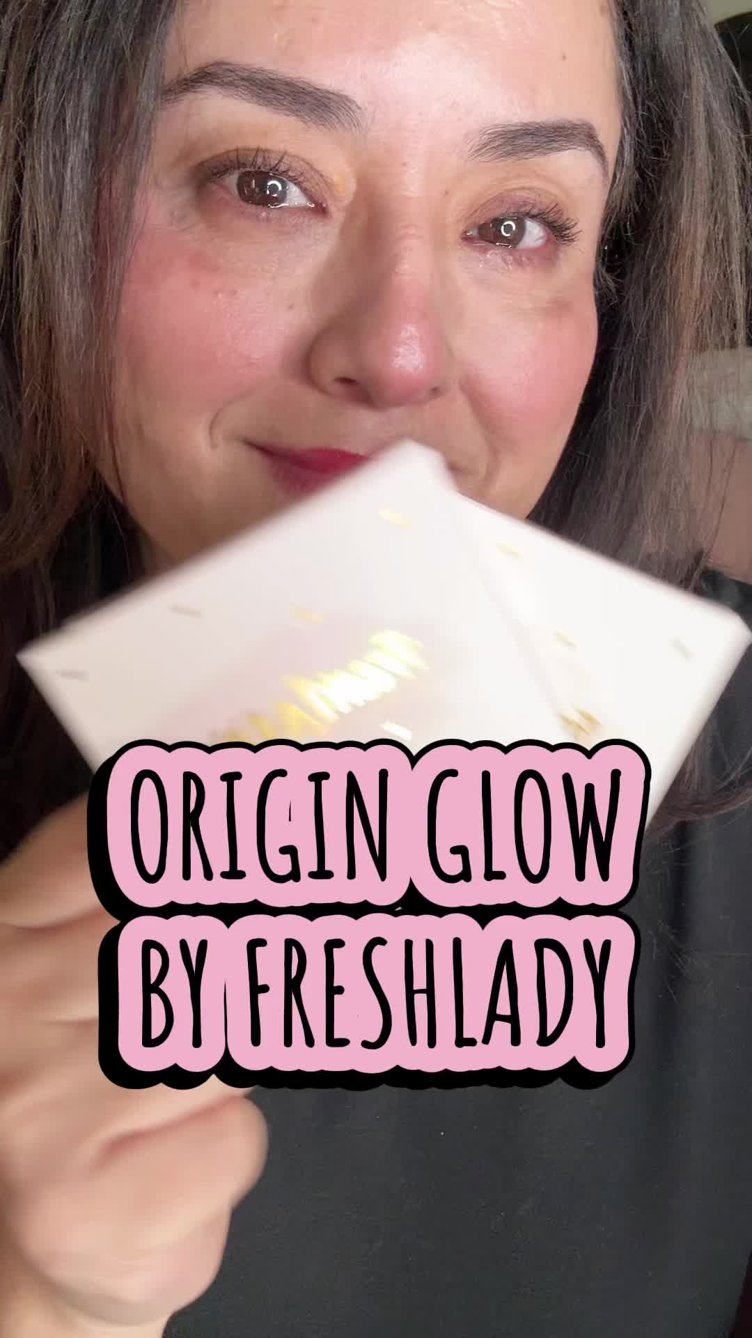 @lovelycolorlenses