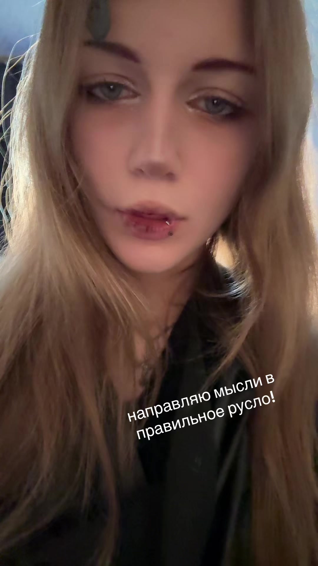 @:33