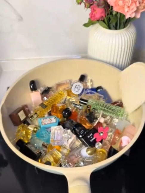 @LEISHASHOP