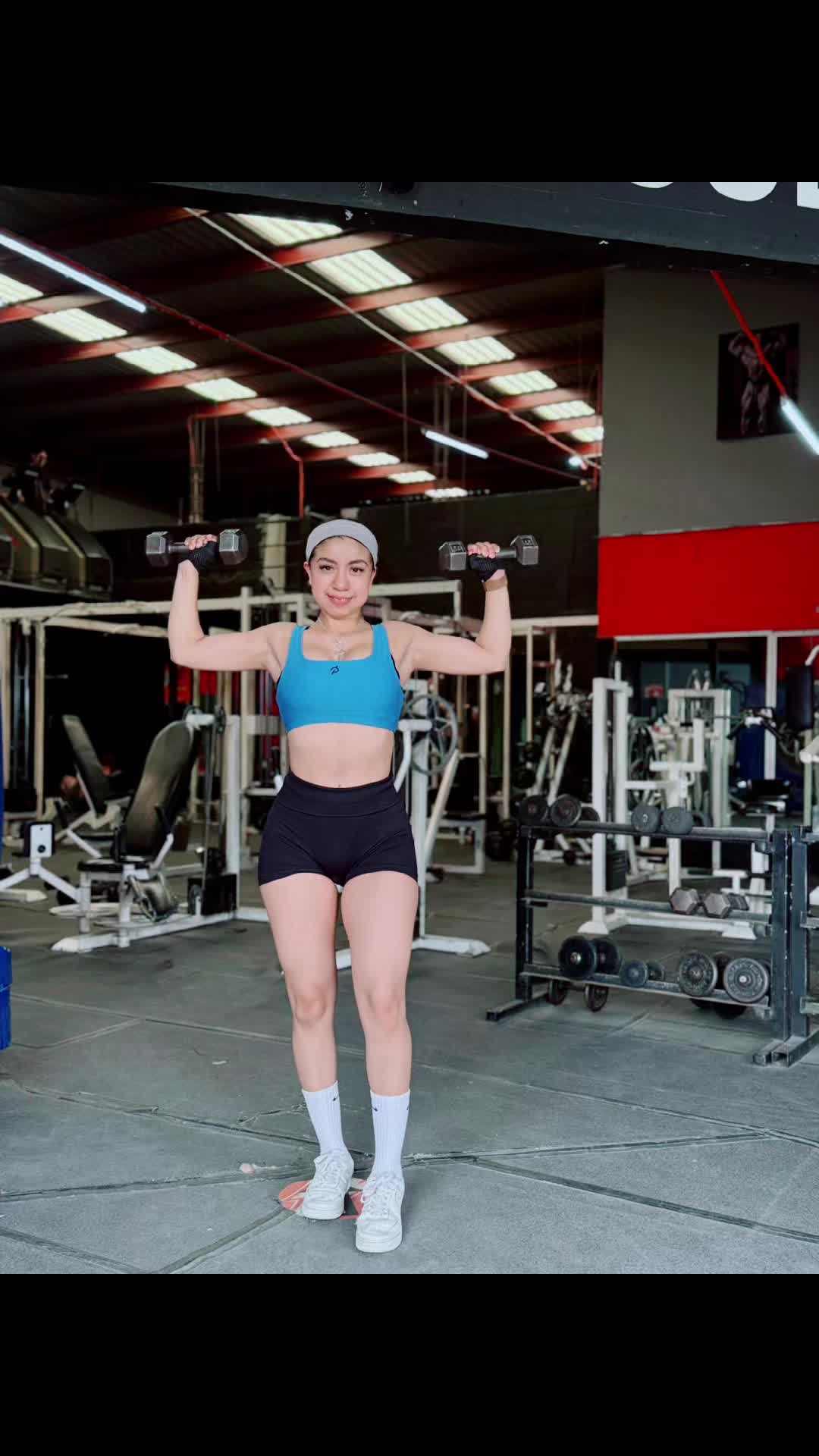 @Roberto Barrera