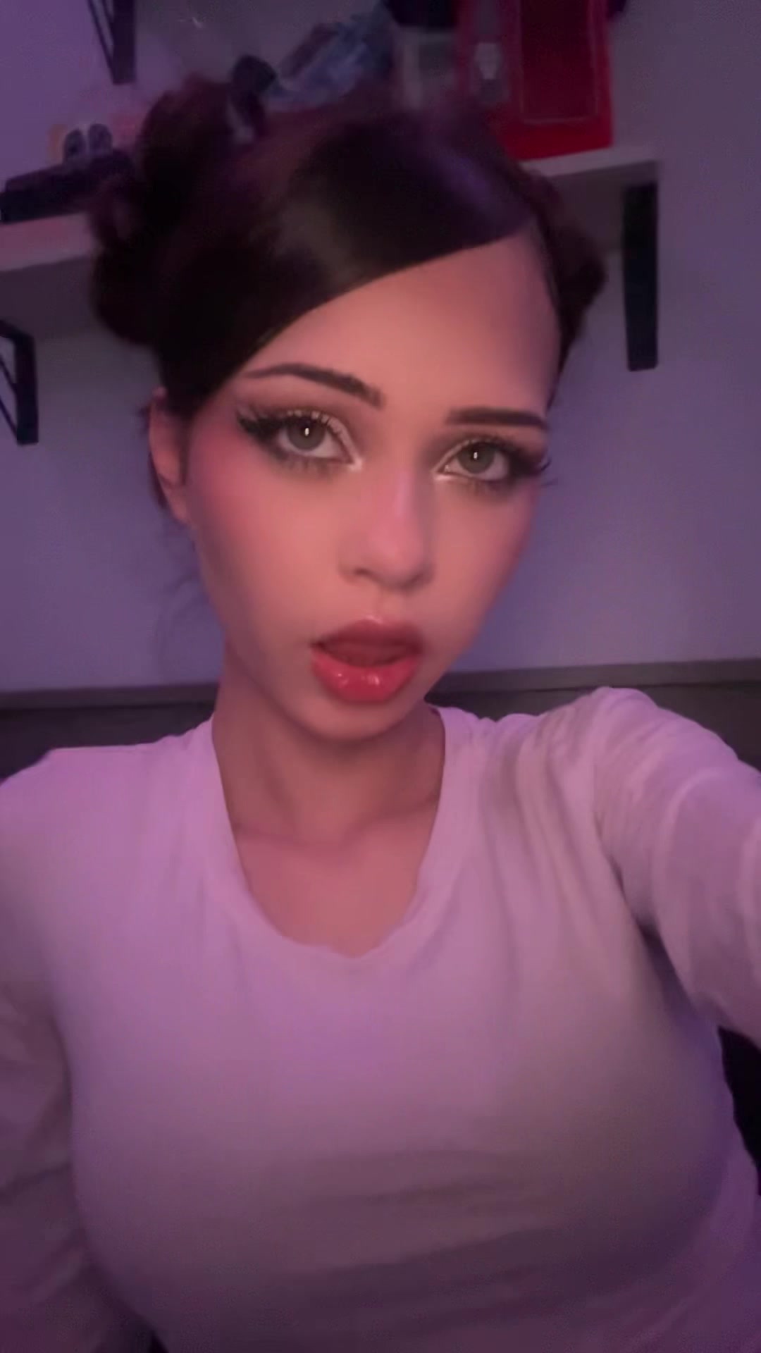 @v4mpxd_1
