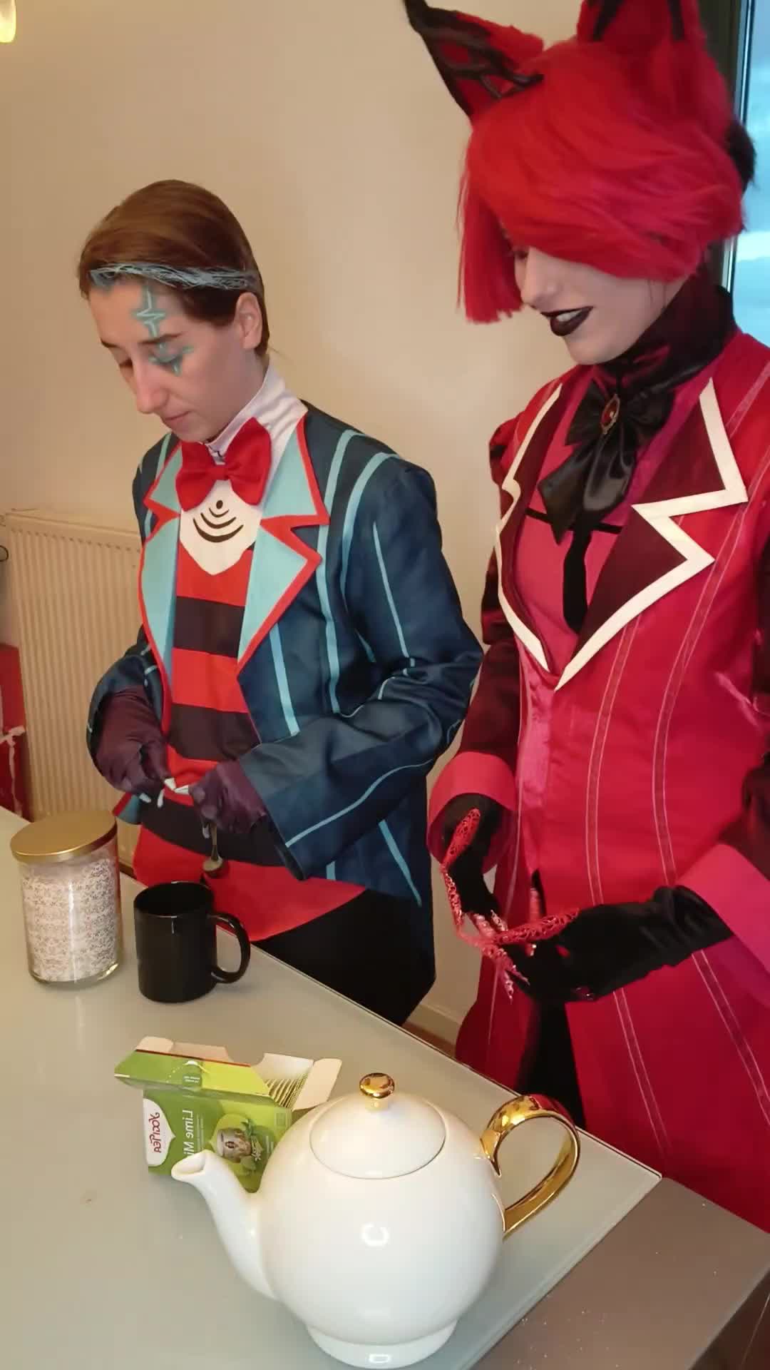 @°•☆~FizzyFrog_cos.~☆•°🐸