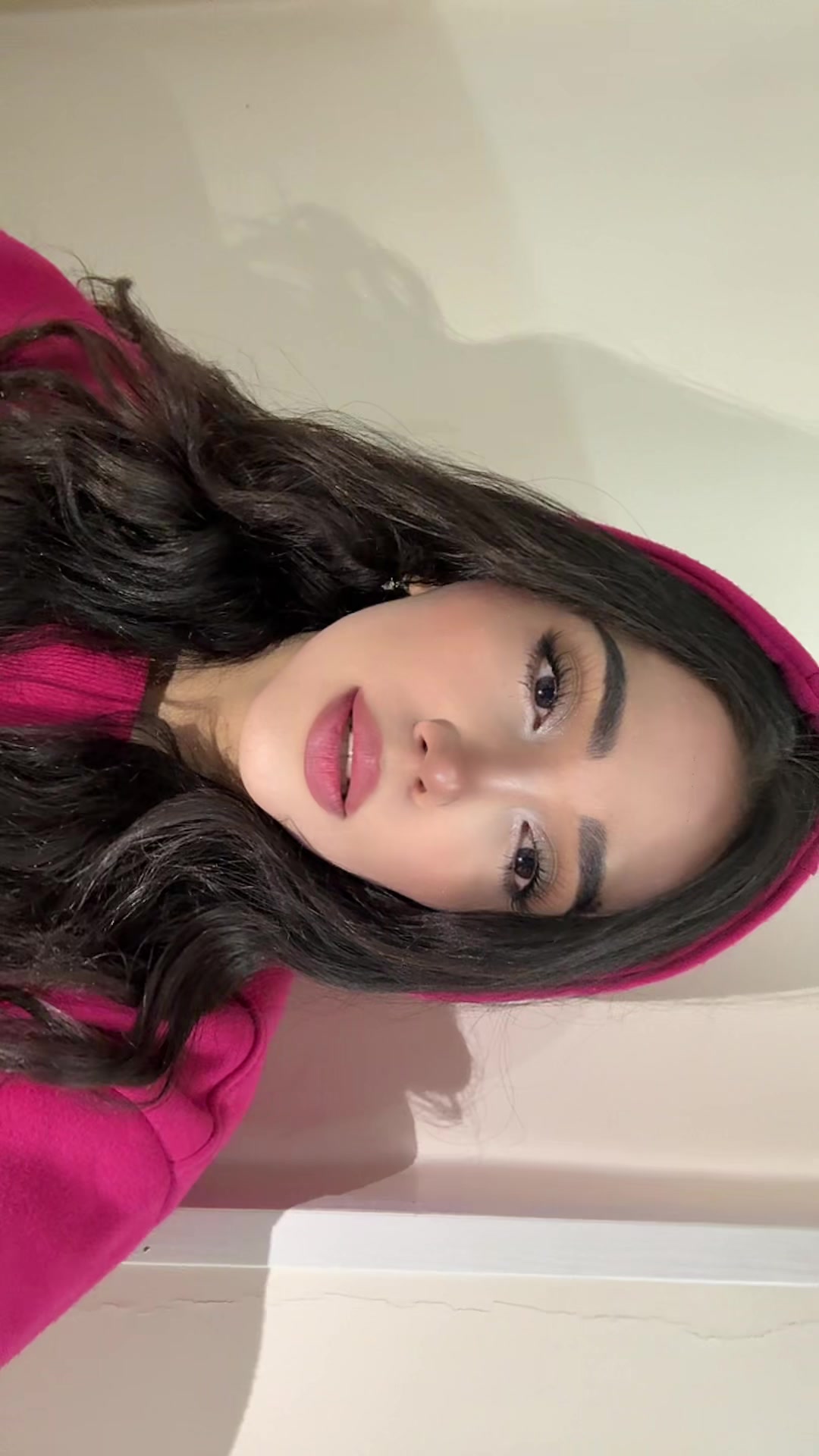 @Melikafarahani