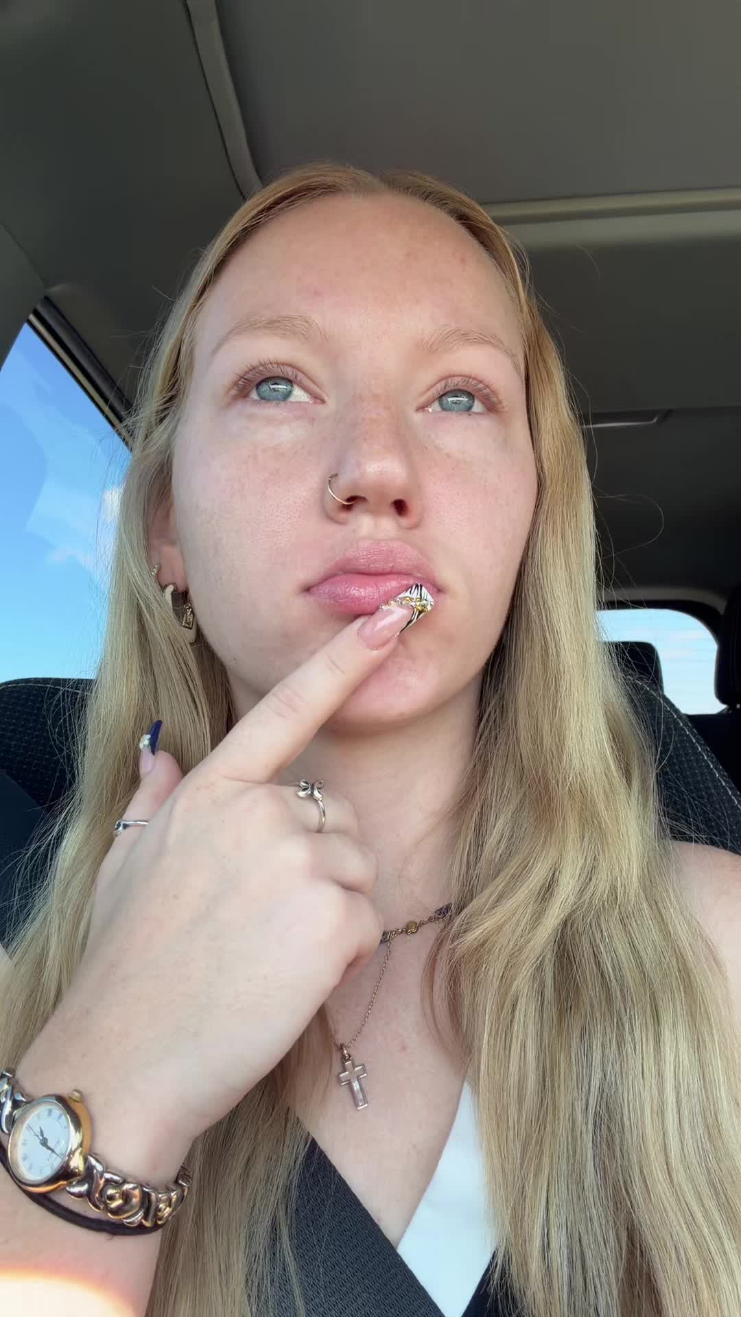 @caitlin