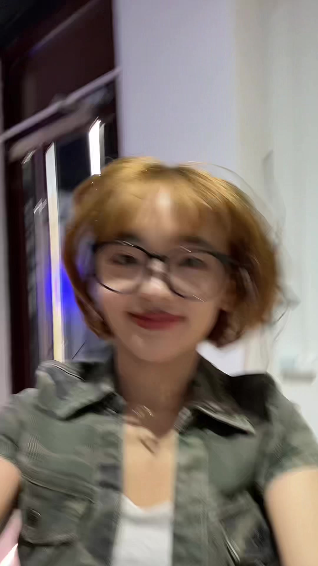 @Aiconic