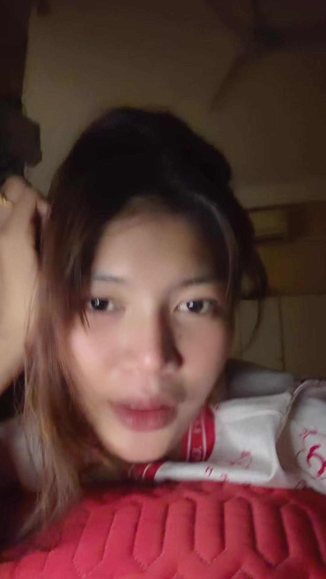 @Nary๐ฐ๐ญ