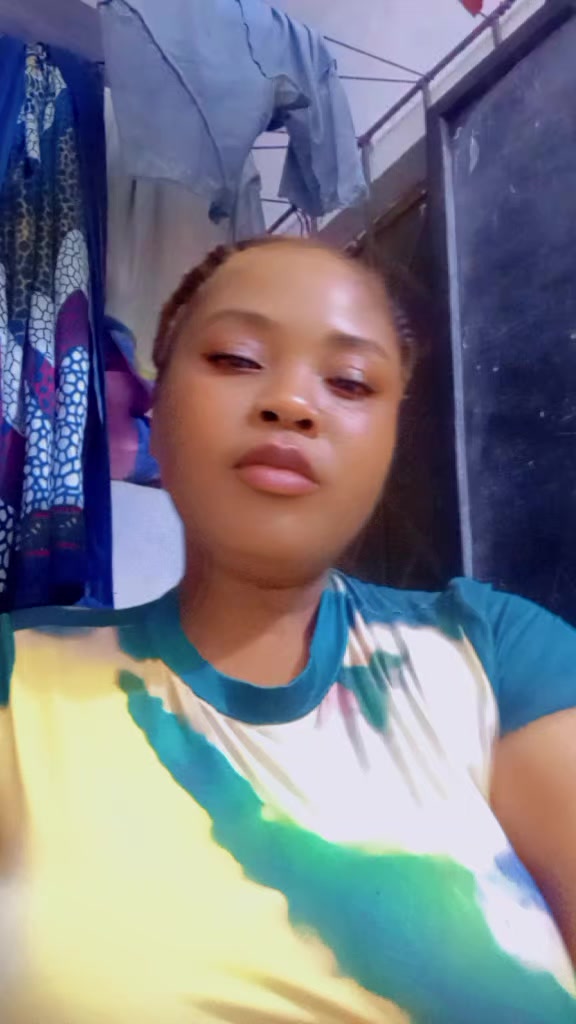 @Carine la star🇨🇮🇨🇮