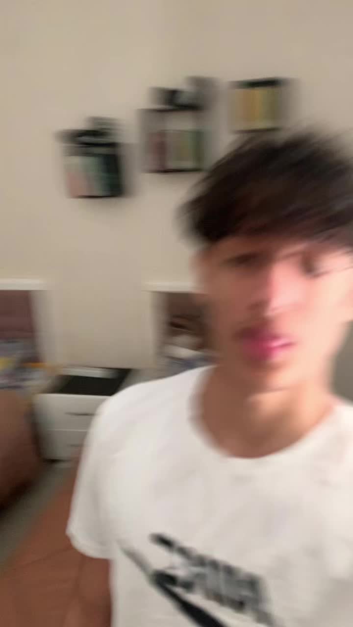 @🤠