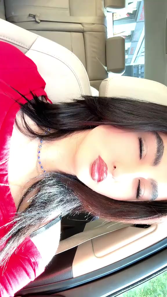 @Lolo Sidoโค๏ธ๐๐๐ฉ๐ช