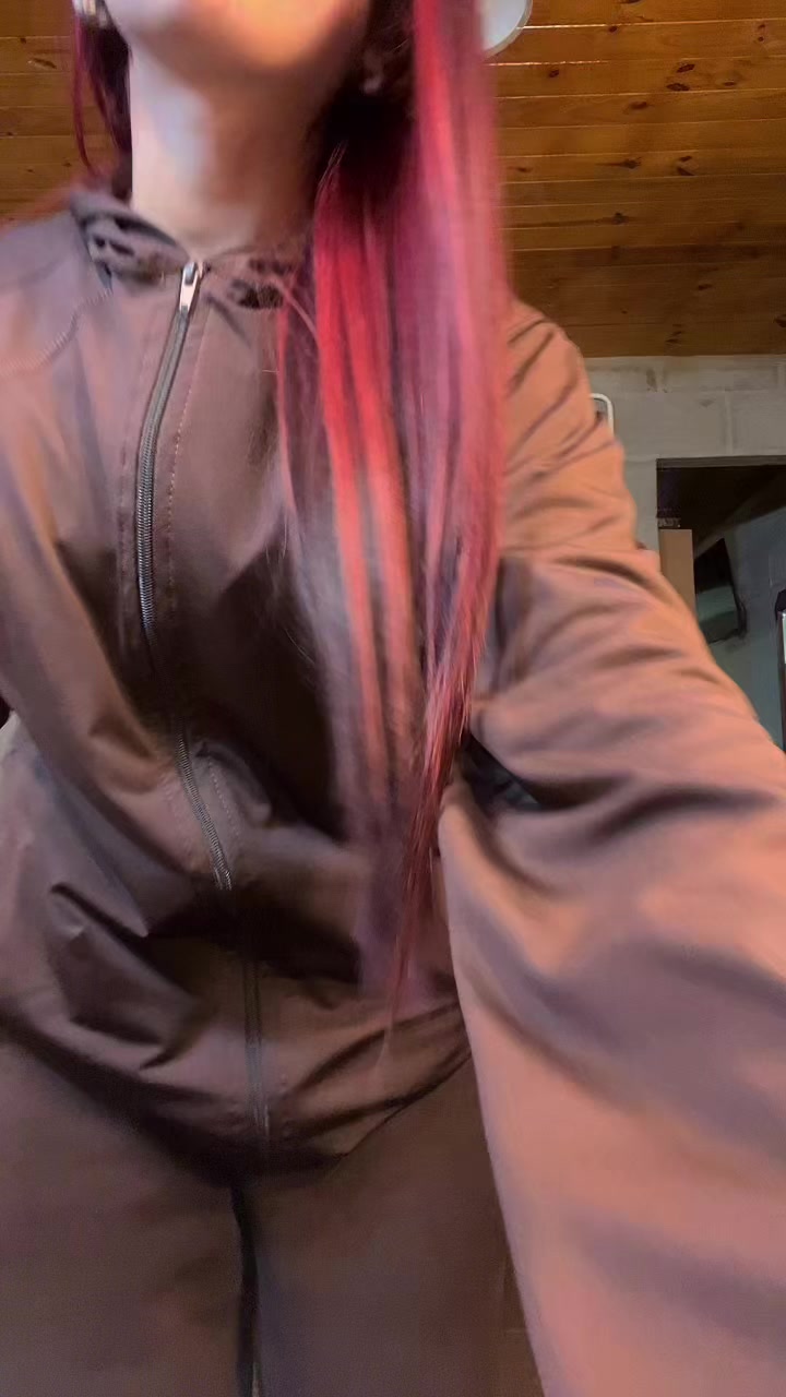 @🕷️