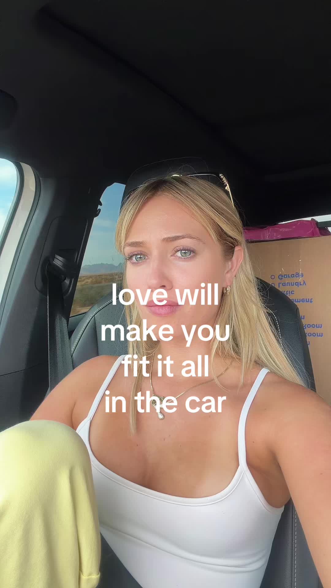 @Mia Holland