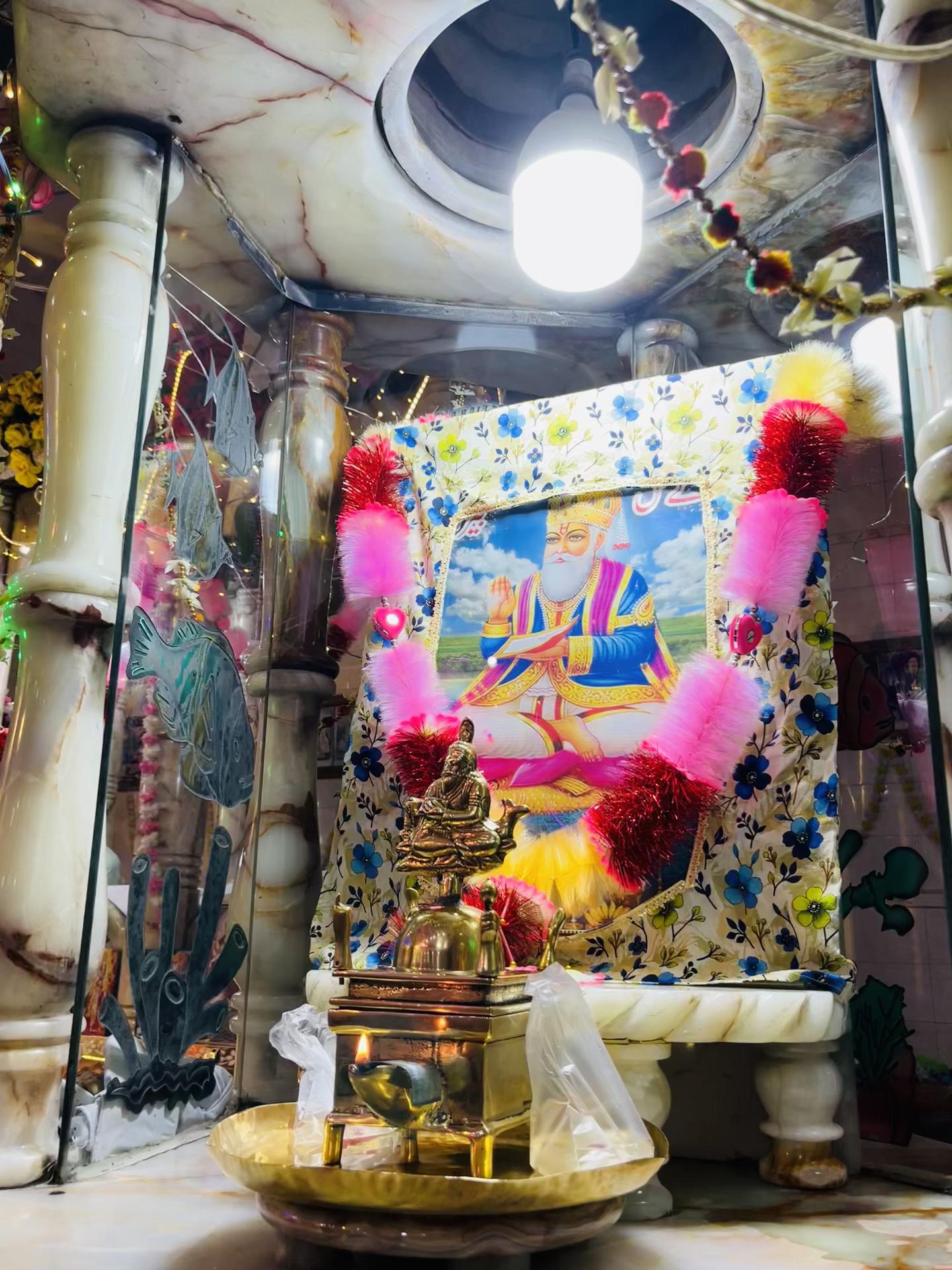 @ਸੁਜਲ ਖੁਰਾਨਾ ♥️