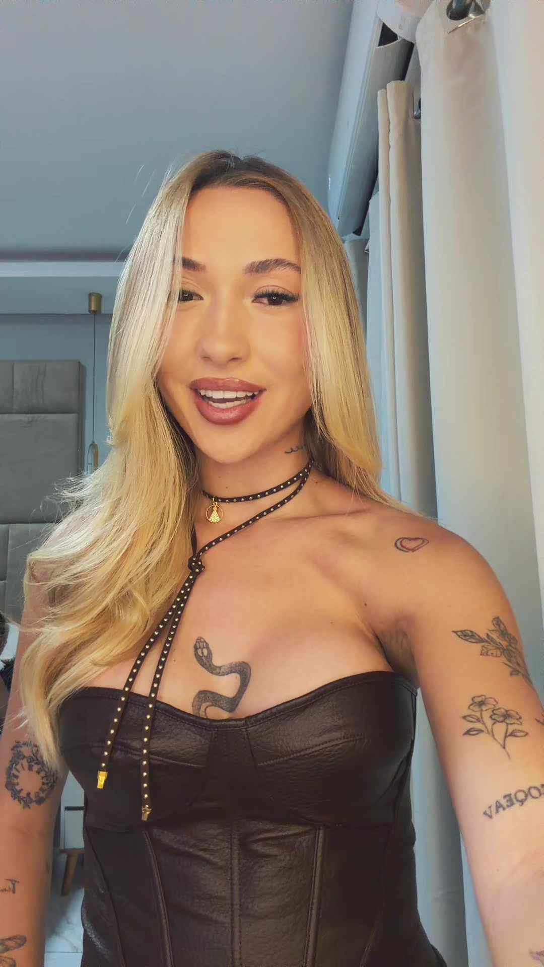 @Leannyasilva