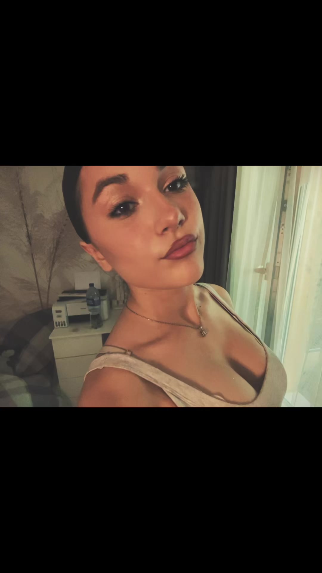 @aniwyare