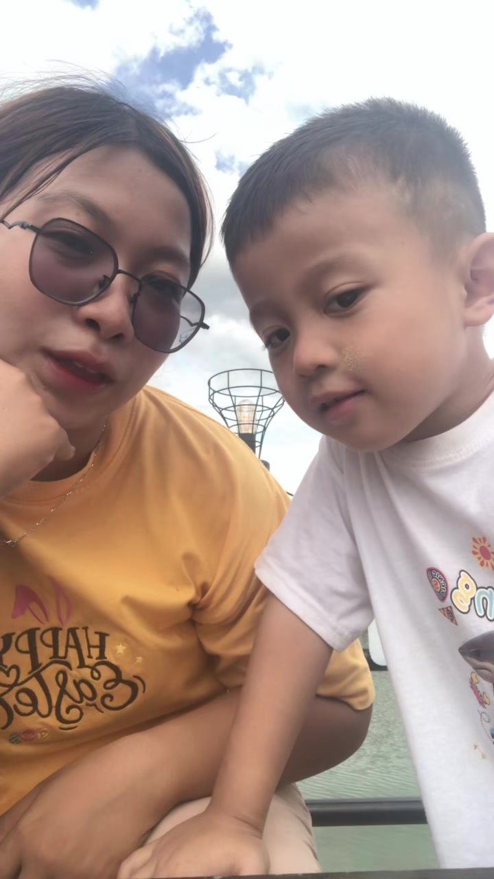 @Myat