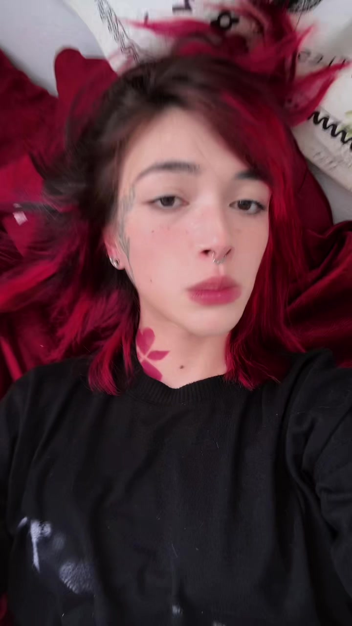 @Bee