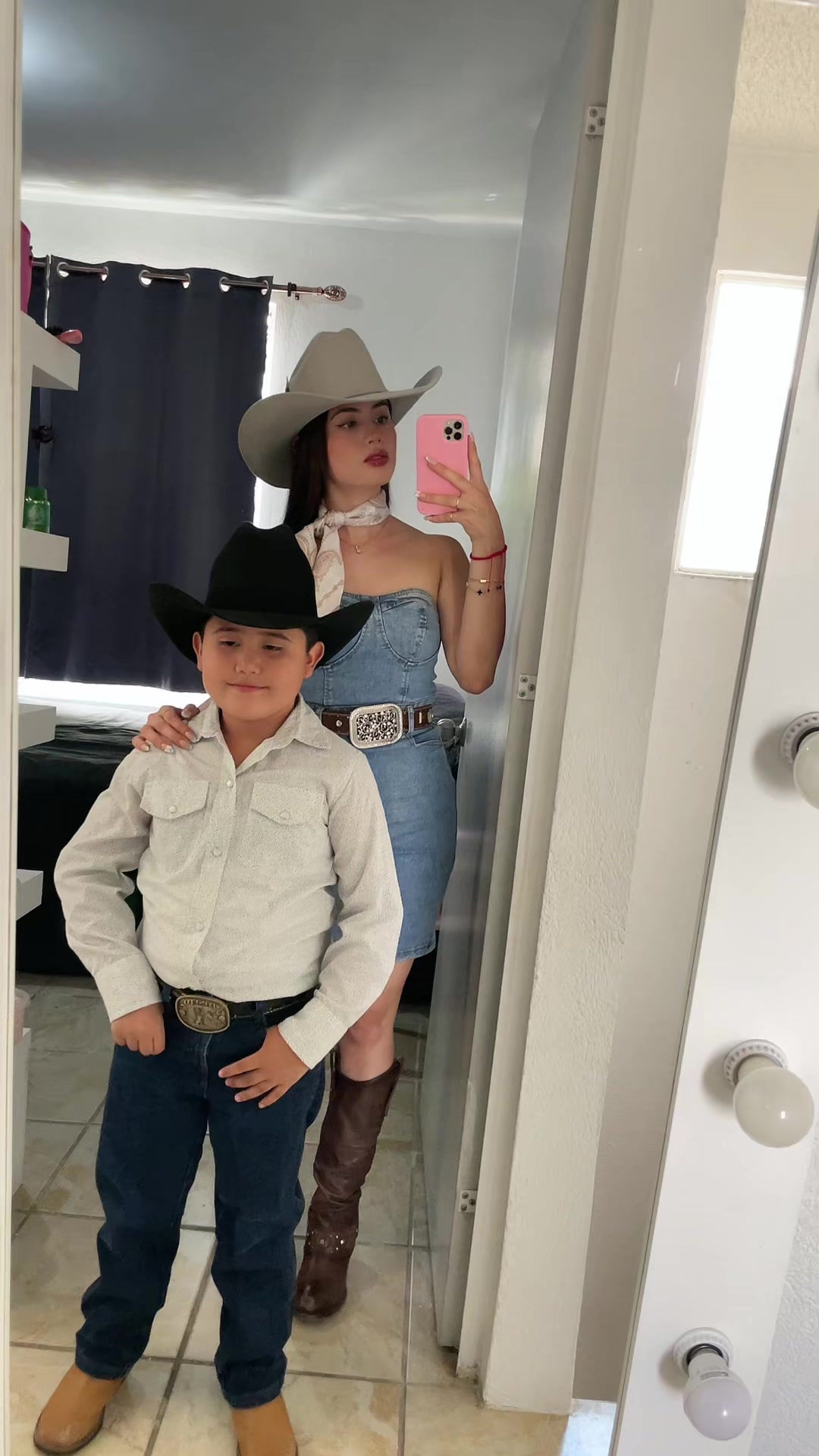@Alondra vela