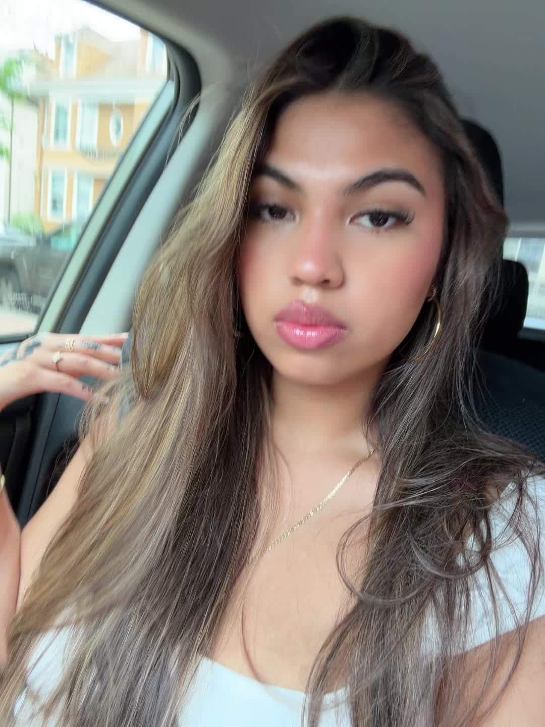 @️