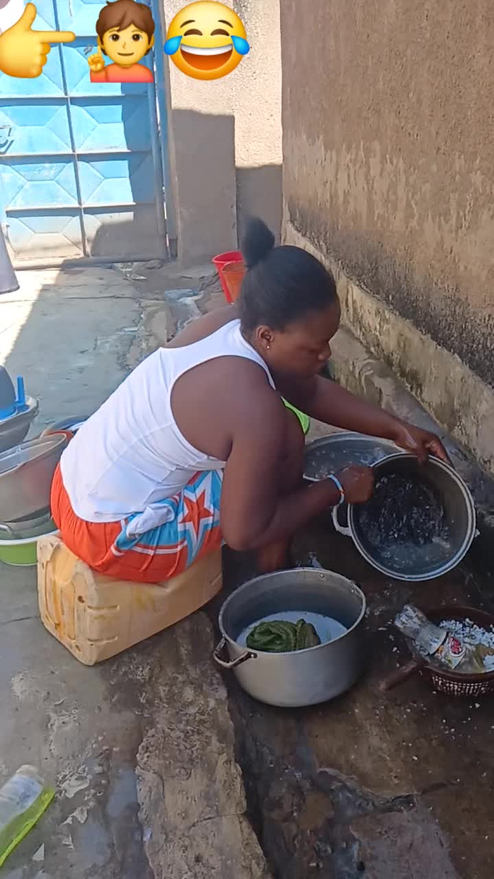@FEMME NOIR 🇨🇩