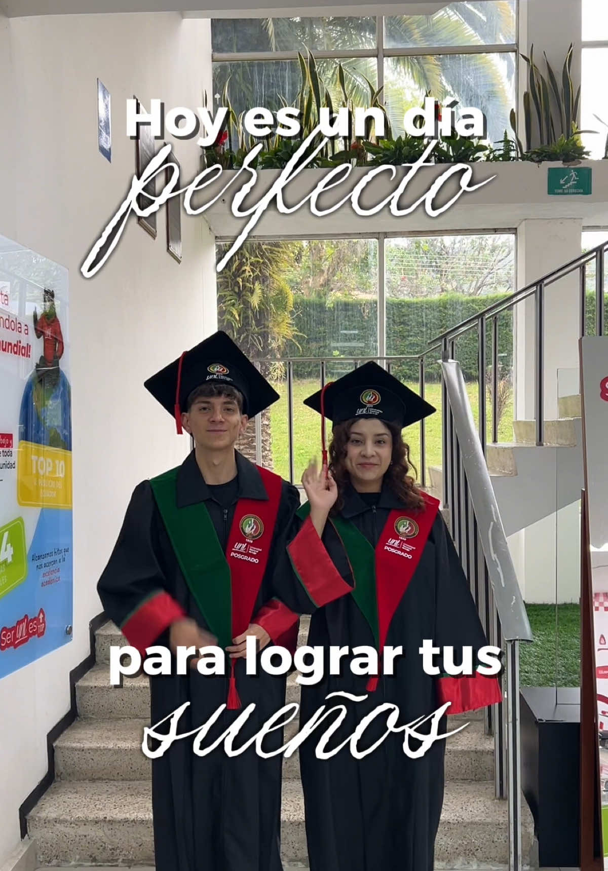 @Universidad Nacional de Loja