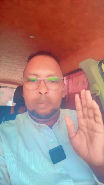 @Mohamed Baaruud Hussein