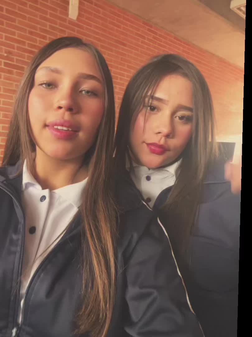 @Juli🦋🦦
