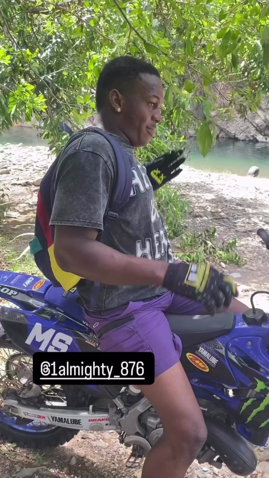 @1almighty_876