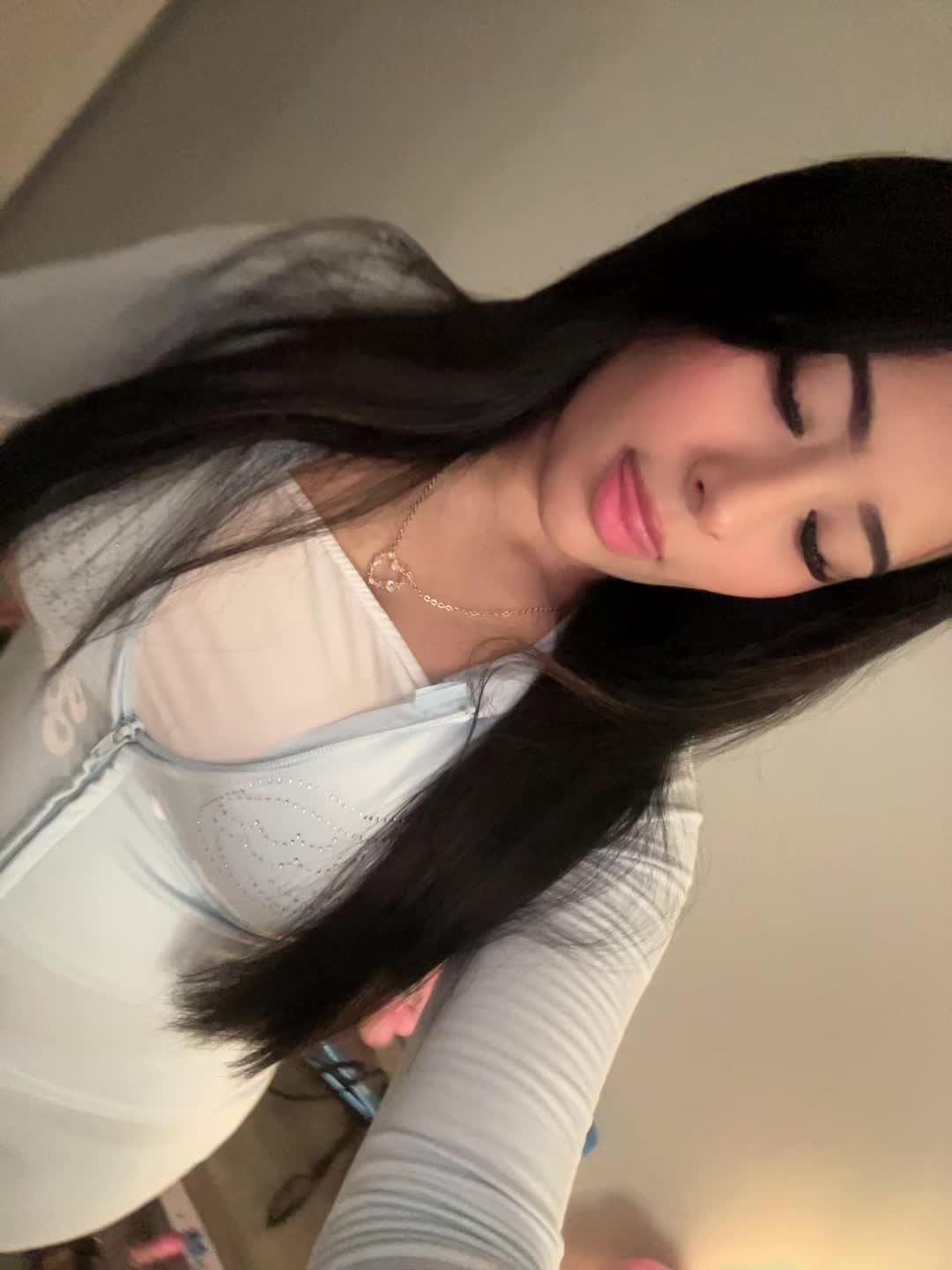 @𝒮ℋ𝒜ℛ𝒜𝒴🍬