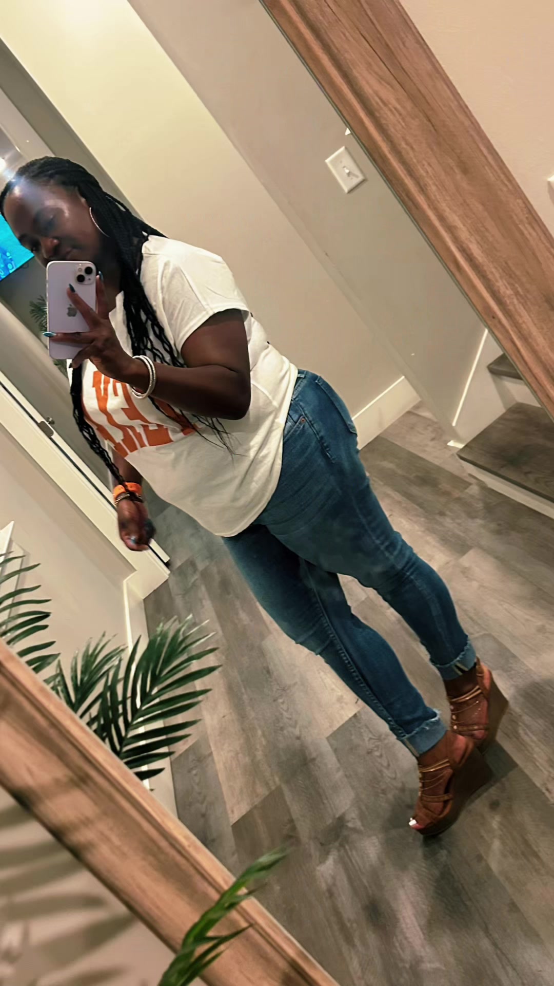 @Vanessa QueenMarie M