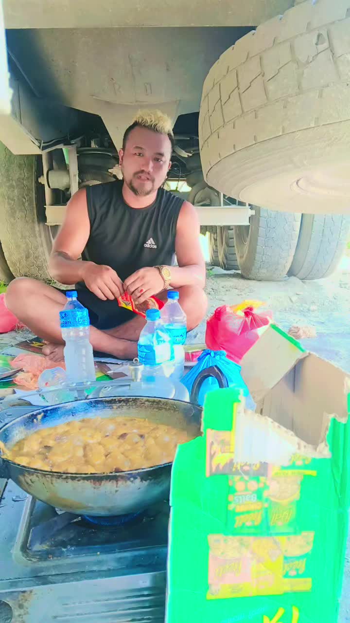 @Lama soltyy🇳🇵