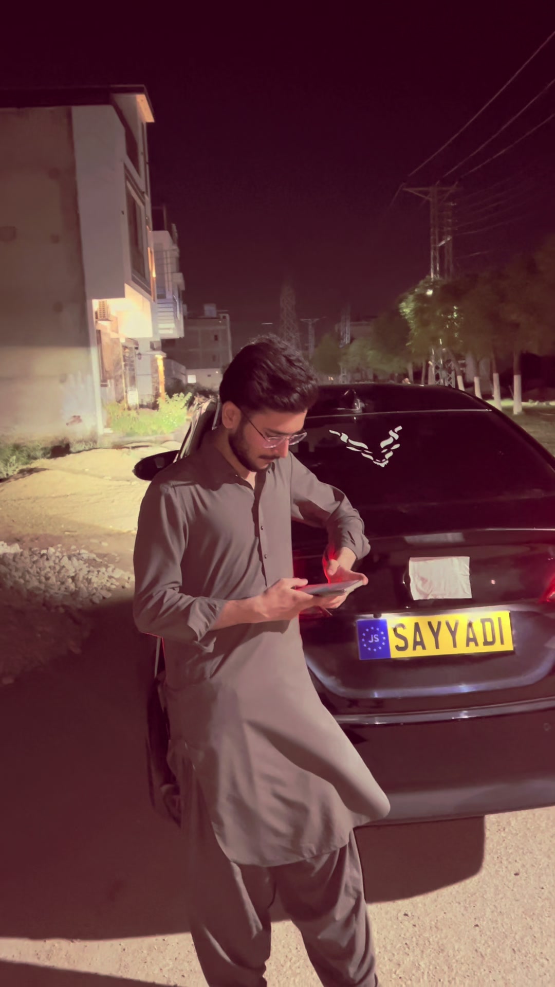 @Muzammil Hanif🖤