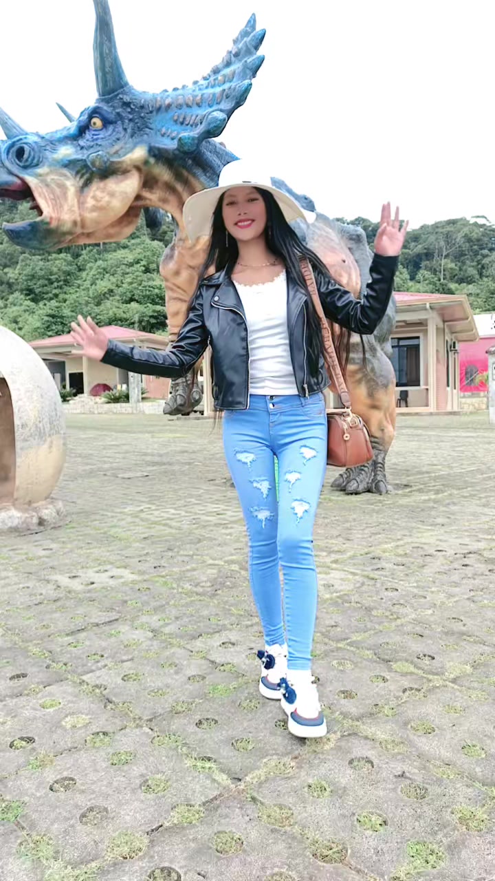 @&hearts;️🦋t&uacute; cholita Elvira 🦋&hearts;️