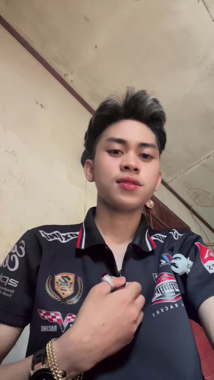 @Boyy_Ⓜ️🍼