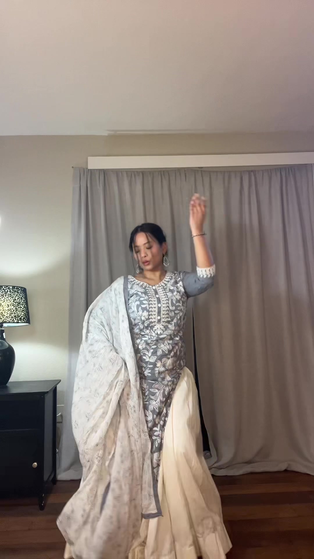 @sonika_mhrzn