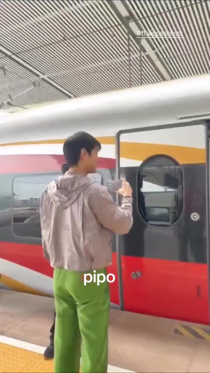 @Aponatt