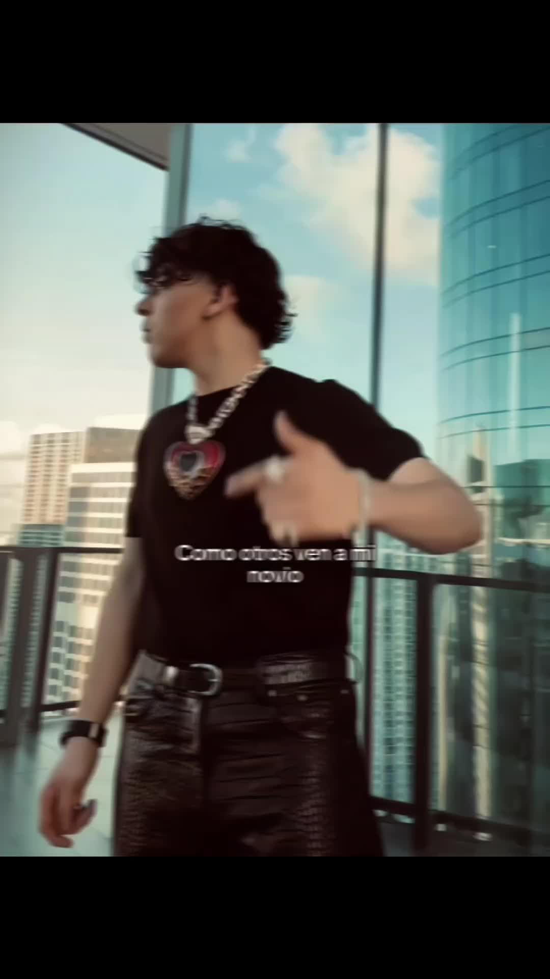 @𝕴𝖘𝖆.