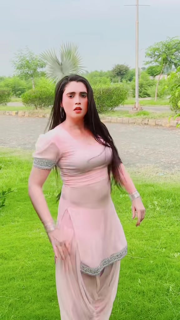 @RimshaKhanofficial