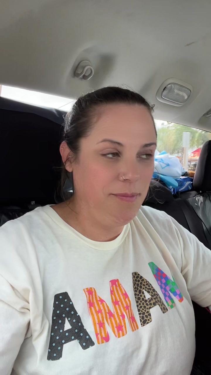 @Ashlee Rowan