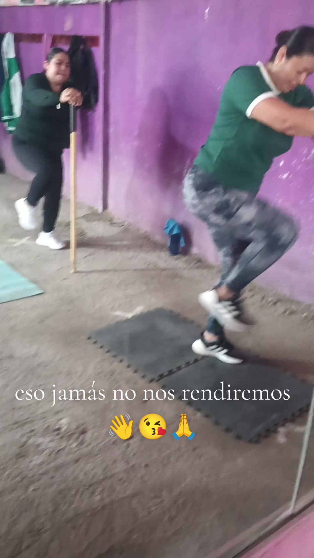 @Lupita García