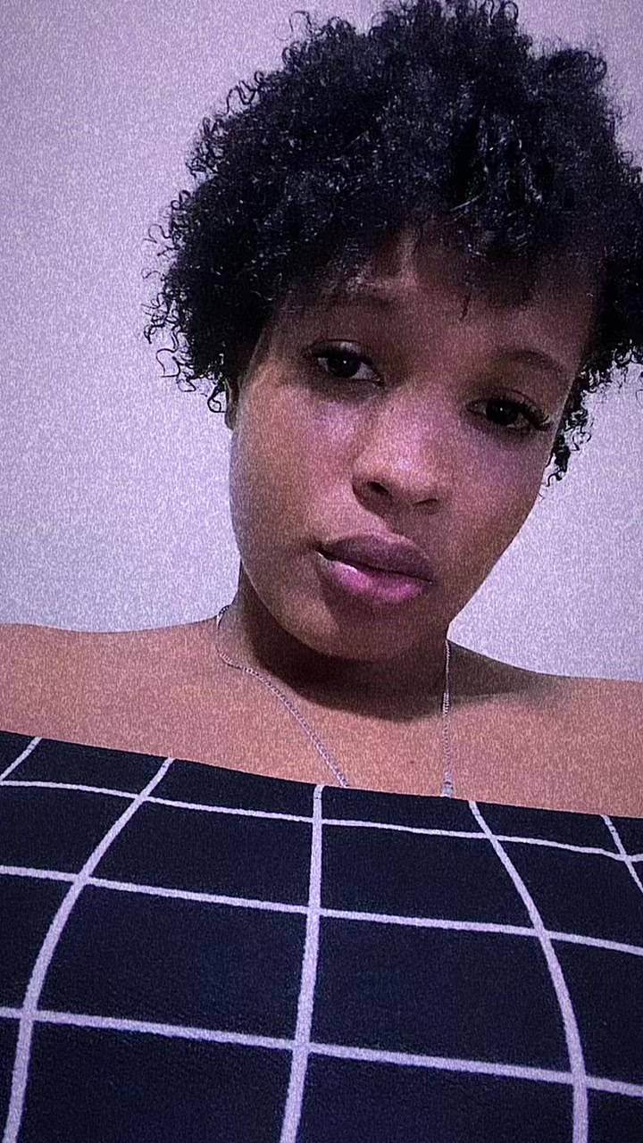 @🧛🏻♀️❤️