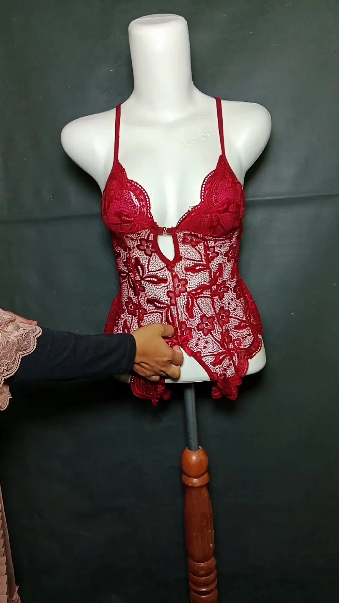 @RJ STORE